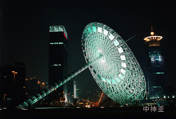 东方之光1-1a.jpg