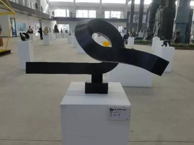 高兴伟《流云》.jpg