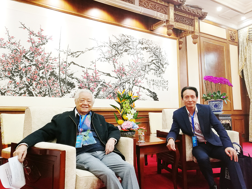 盛杨合影01.jpg